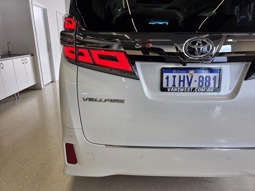 2018 Toyota Vellfire 2.5Z G EDITION AGH30