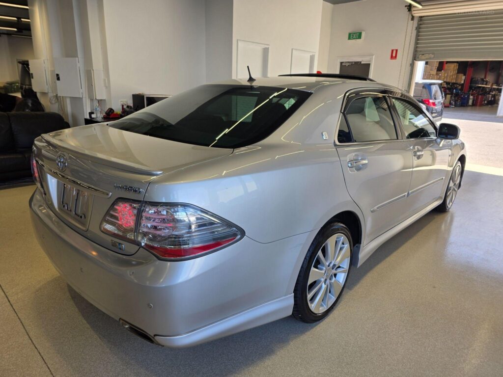 2009 TOYOTA CROWN HYBRID GWS204