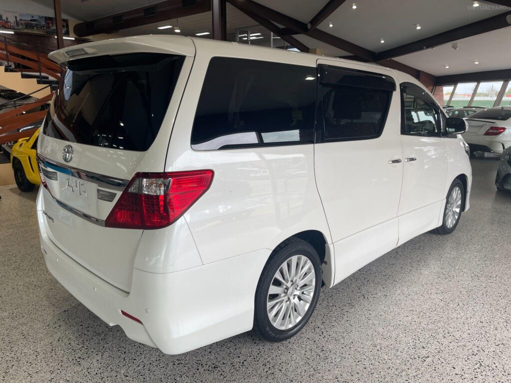 2014 Toyota Alphard 240S WELCAB ANH20