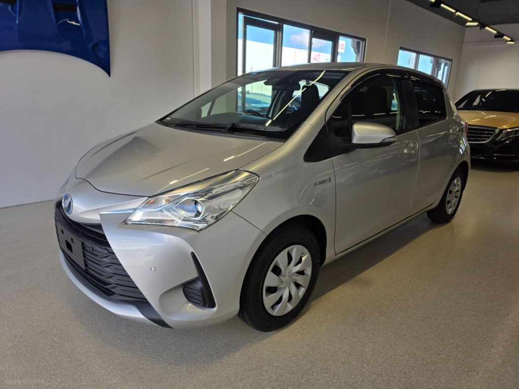 2019 Toyota Vitz F Hybrid low KMS