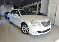 2010 TOYOTA CROWN MAJESTA C-TYPE 2WD URS206