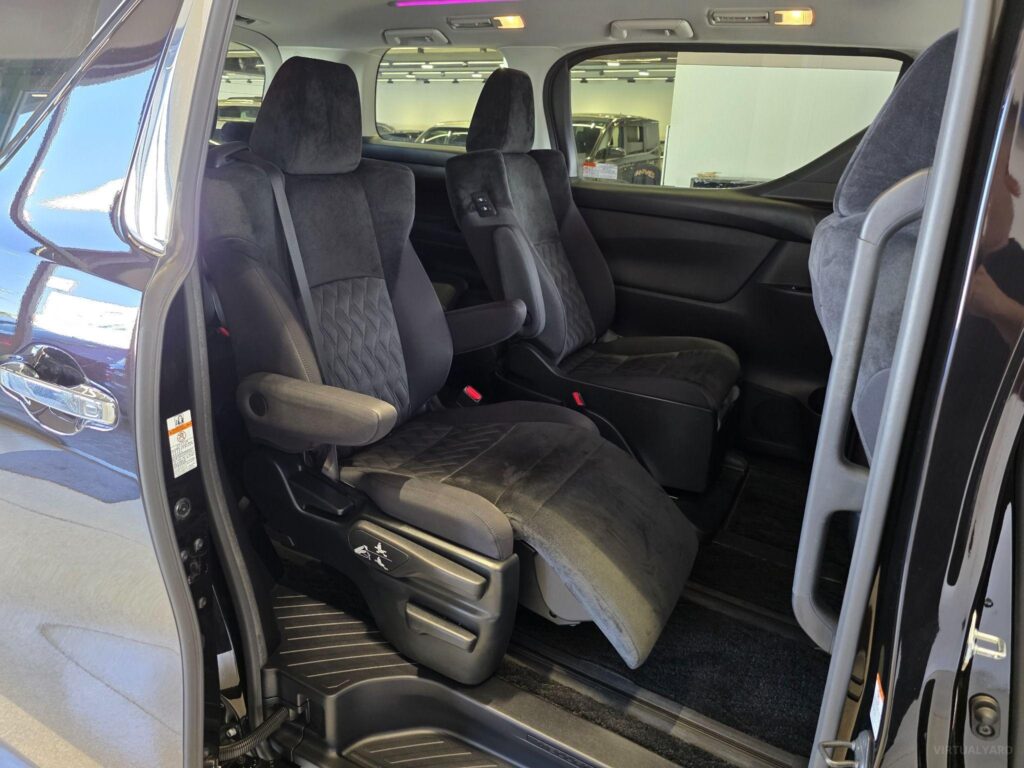 2018 Toyota Vellfire 2.5 AGH30  Welcab with Slide-Out Seat