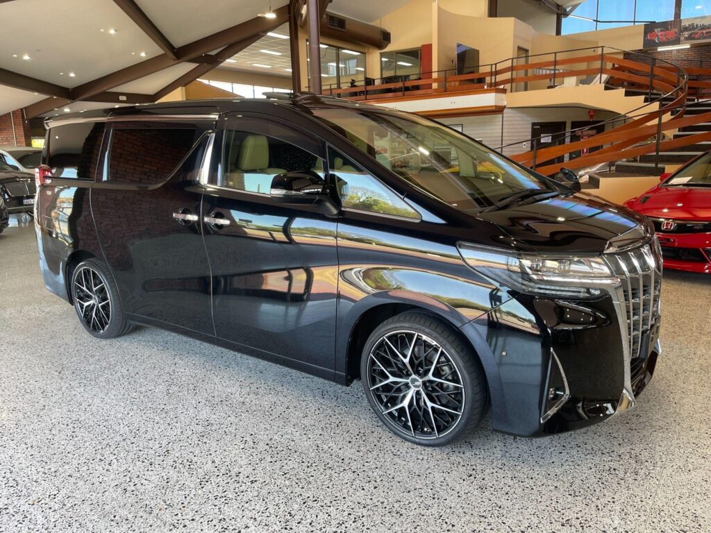 2018 TOYOTA ALPHARD GGH30 3.5 GF